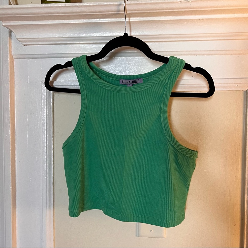 Green cropped tank top